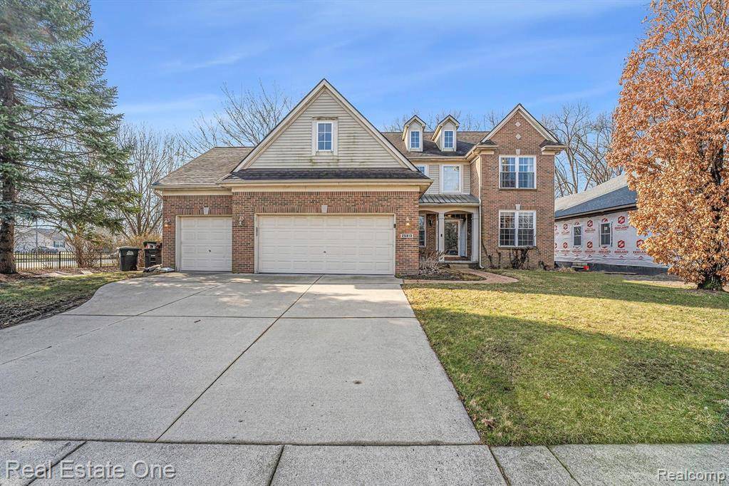 Taylor, MI 48180,25813 COVE CREEK Drive
