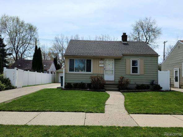 Lincoln Park, MI 48146,1323 STEWART Avenue