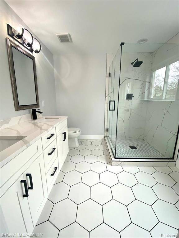 Waterford, MI 48328,1351 MOCCASIN TRAIL