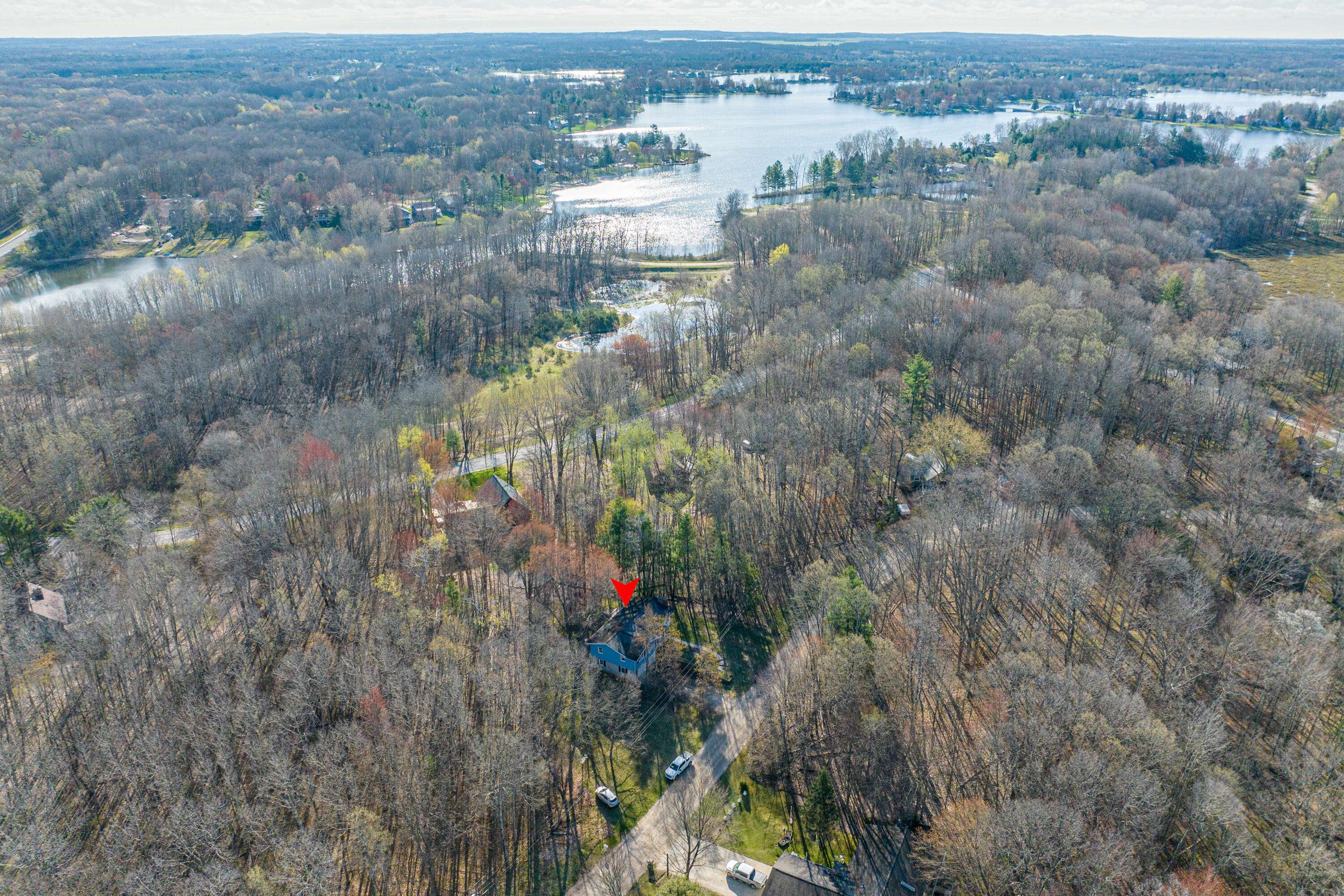 Canadian Lakes, MI 49346,8350 White Tail Lane