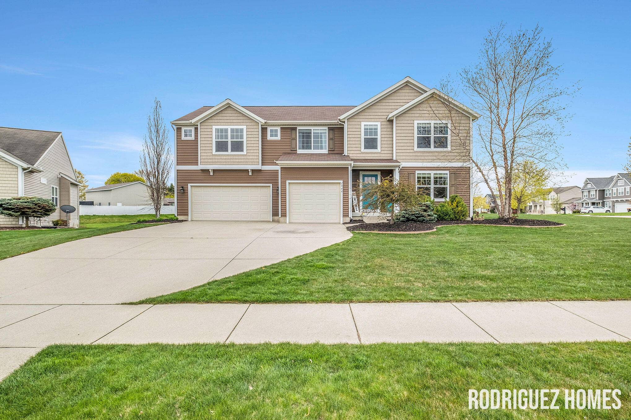 Hudsonville, MI 49426,2944 Sun Ridge Lane