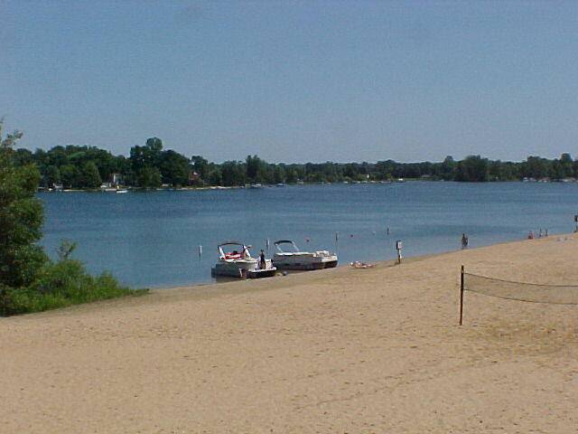 Canadian Lakes, MI 49346,9448 Clubhouse Drive West