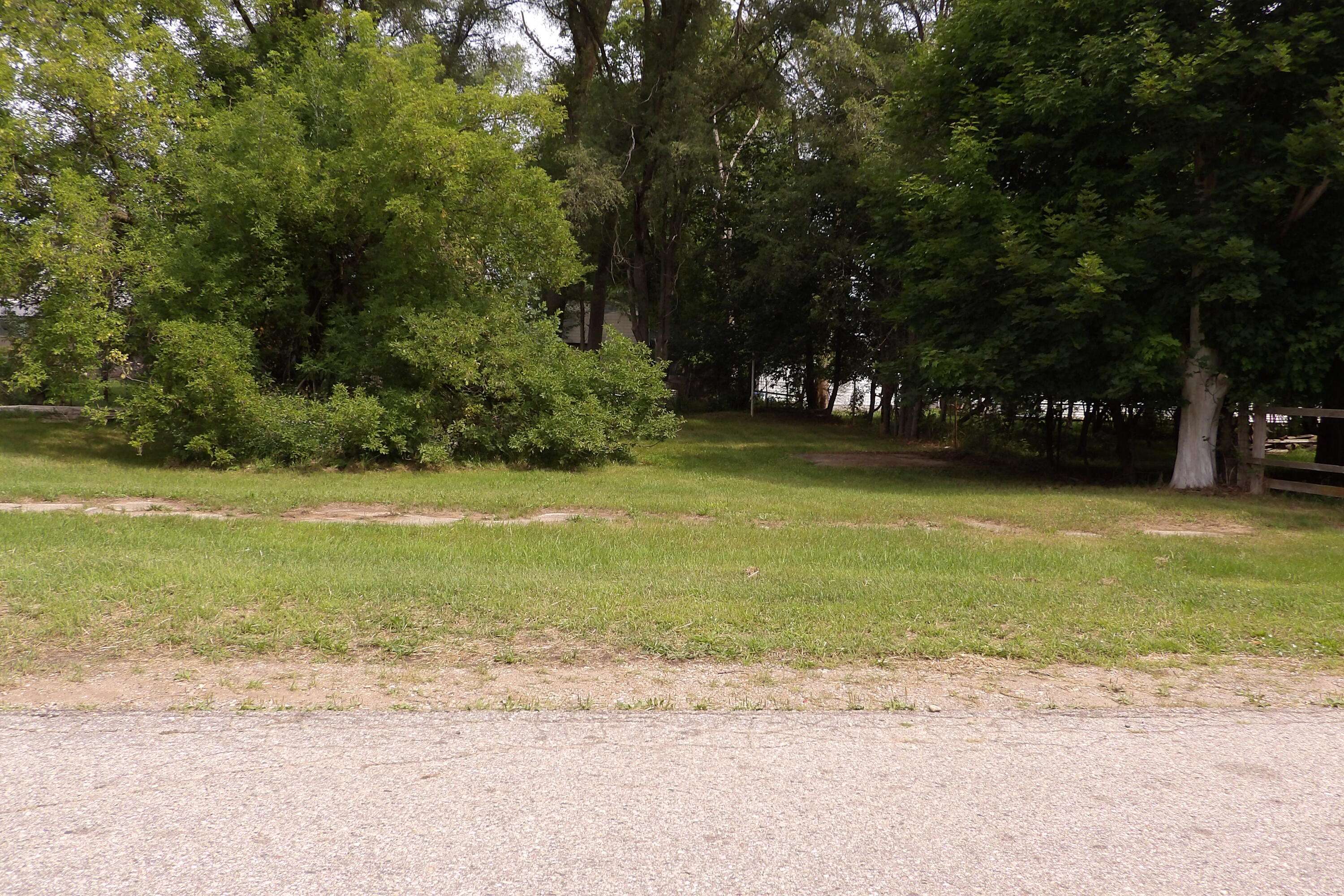 Evart, MI 49631,343 S Hemlock Street