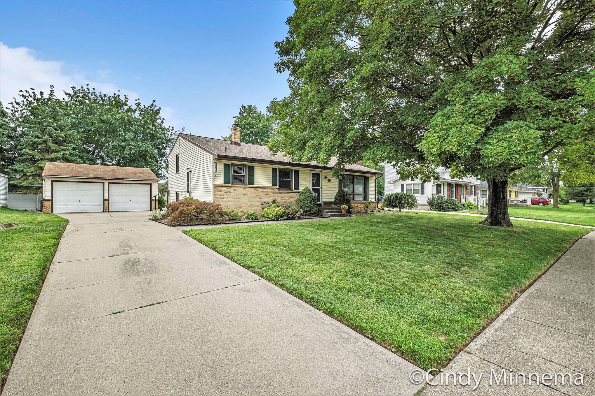 Grandville, MI 49418,4540 Billmar SW Street