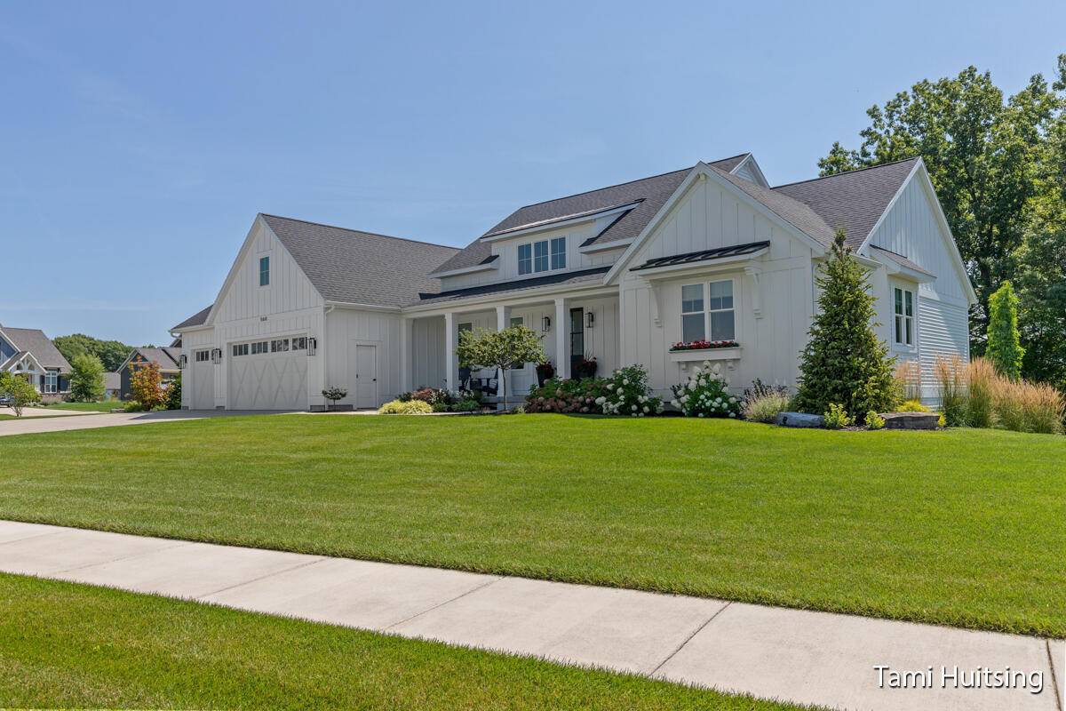 Grandville, MI 49418,560 Stonehill Court