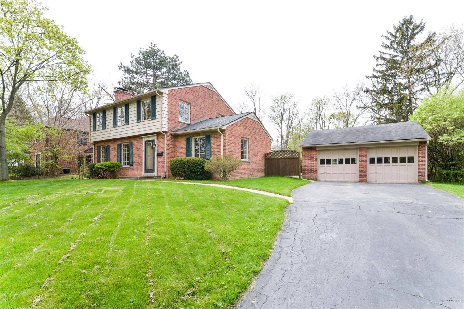 Ann Arbor, MI 48103,1401 Beechwood Drive