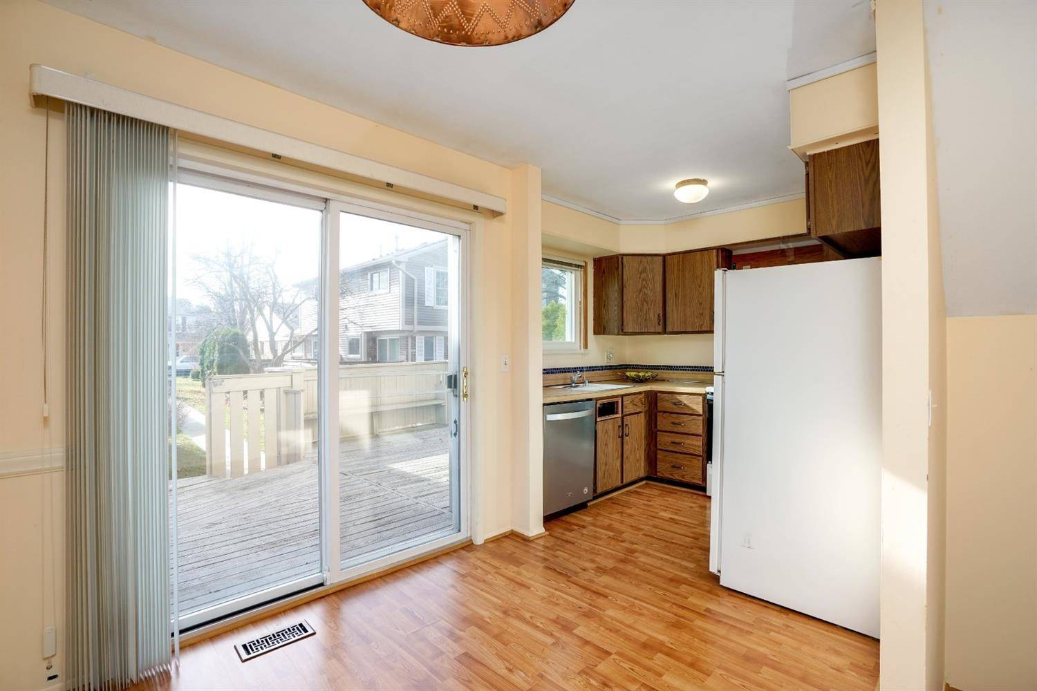 Ann Arbor, MI 48104,2926 W Whittier Court