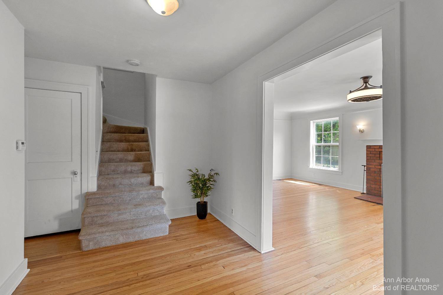 Van Buren, MI 48111,1109 E Huron River Drive