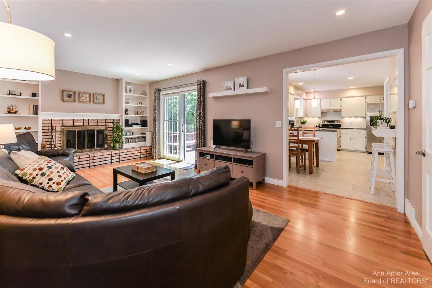 Ann Arbor, MI 48105,1470 Bardstown Trail
