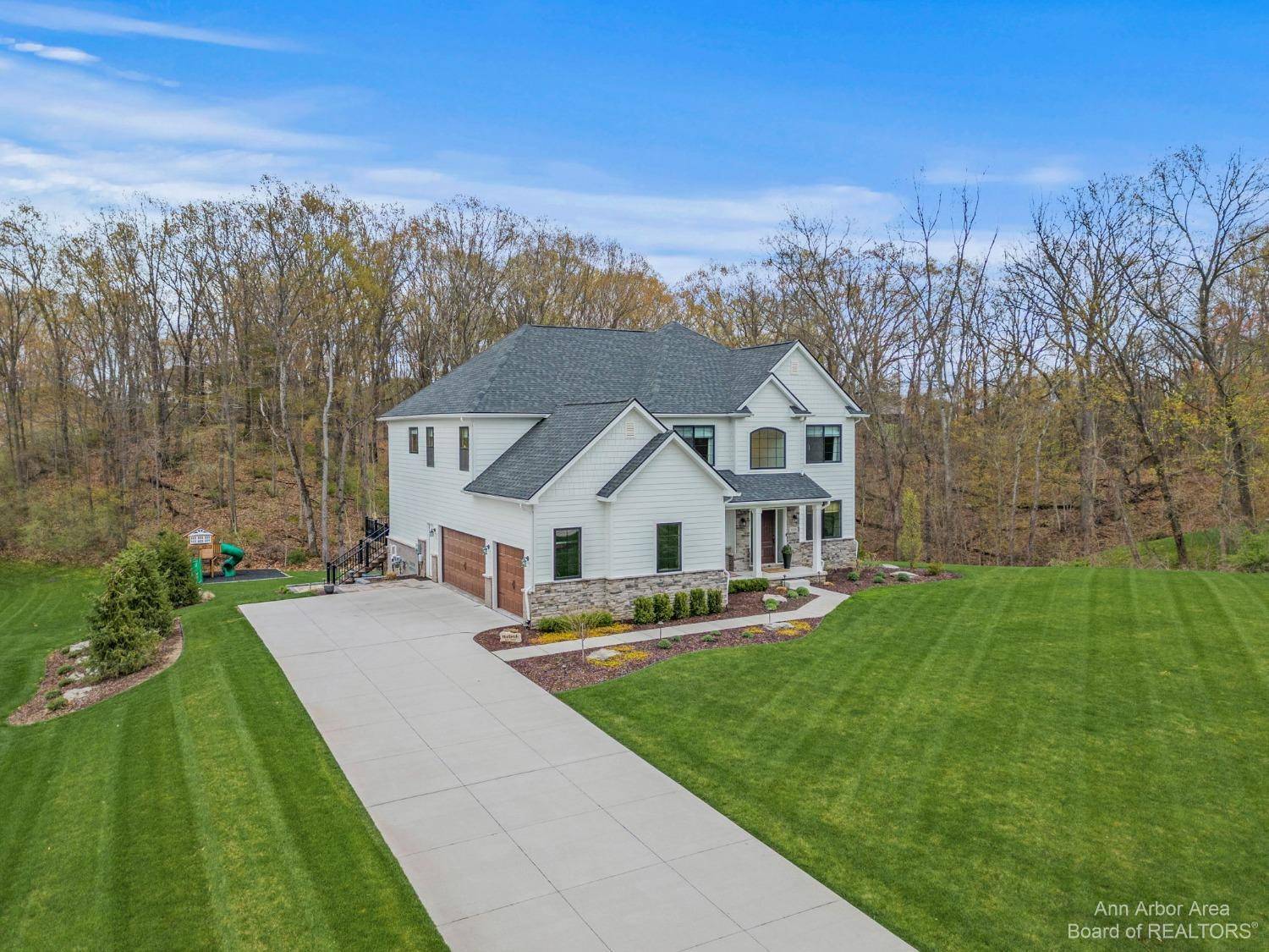 Brighton, MI 48116,5616 Eggert Place