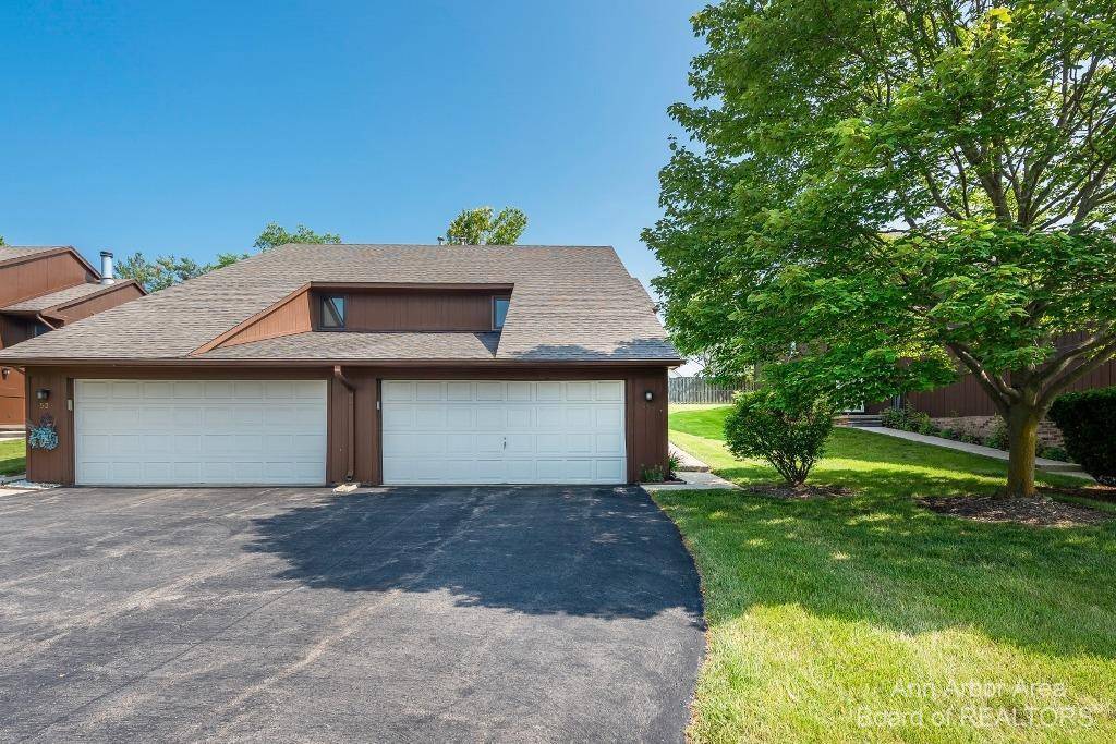 Saline, MI 48176,543 Echo Court