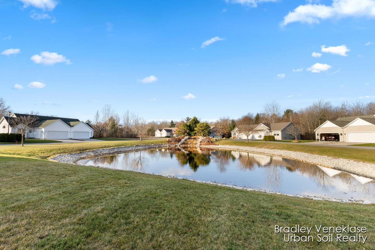 Norton Shores, MI 49456,7165 Juniper Court