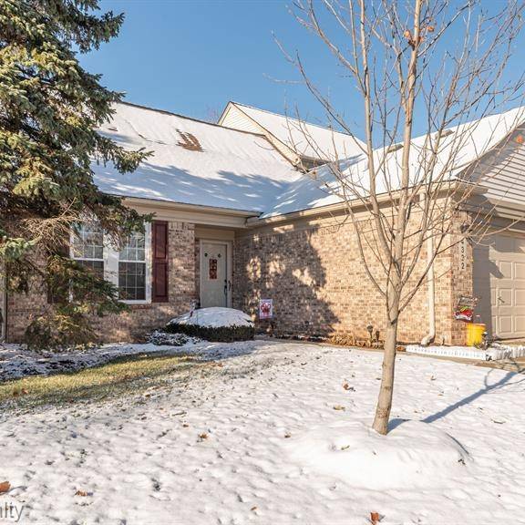 Canton, MI 48188,4322 Hunters W Circle
