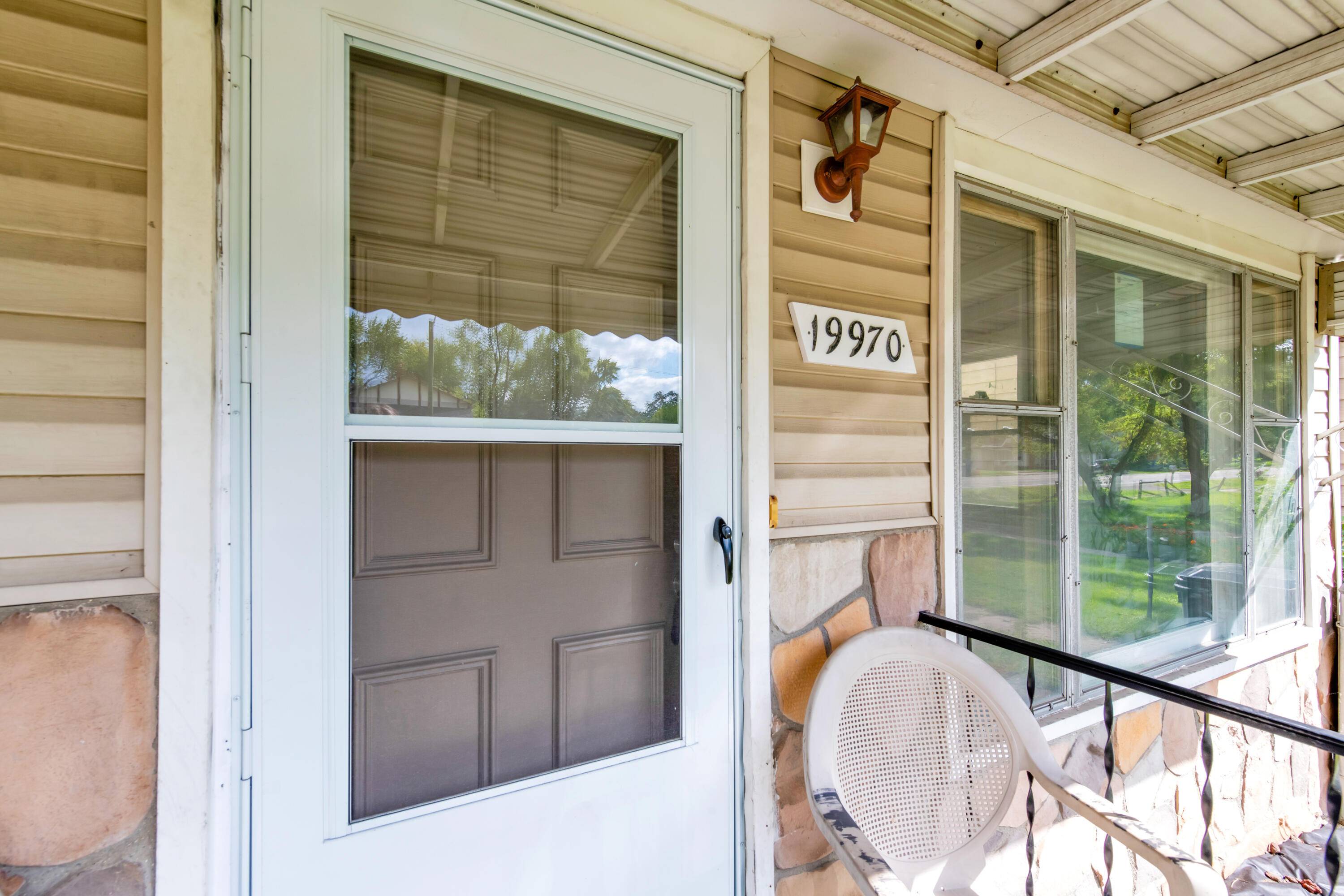 Redford, MI 48240,19970 Inkster Road