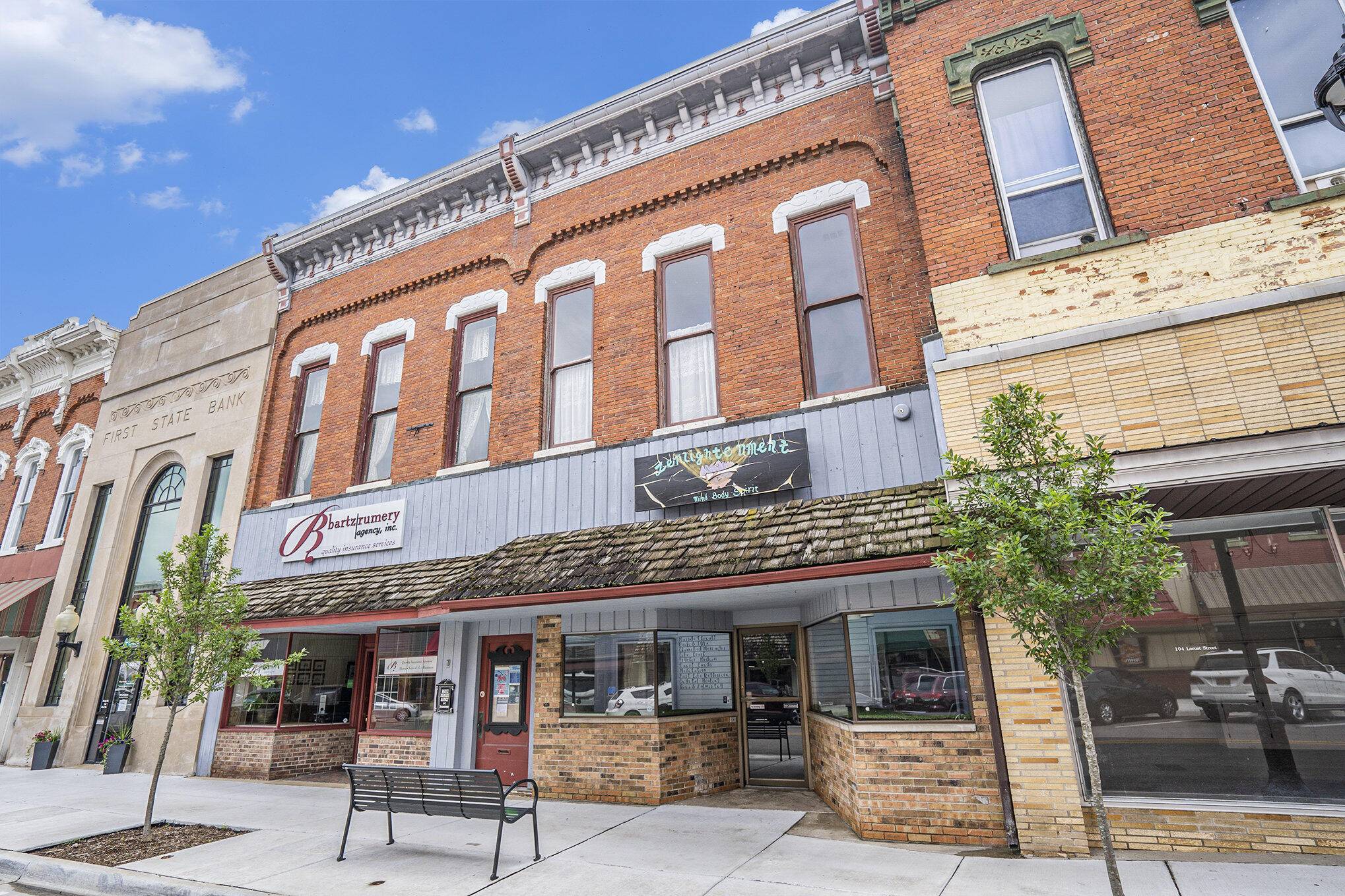 Allegan, MI 49010,110-106 Locust Street