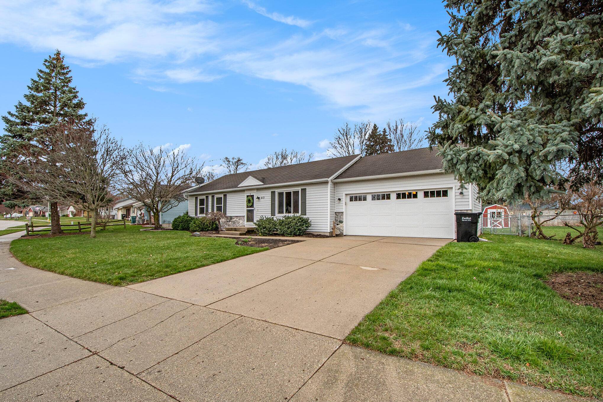 Hudsonville, MI 49426,5113 Laurelwood Drive