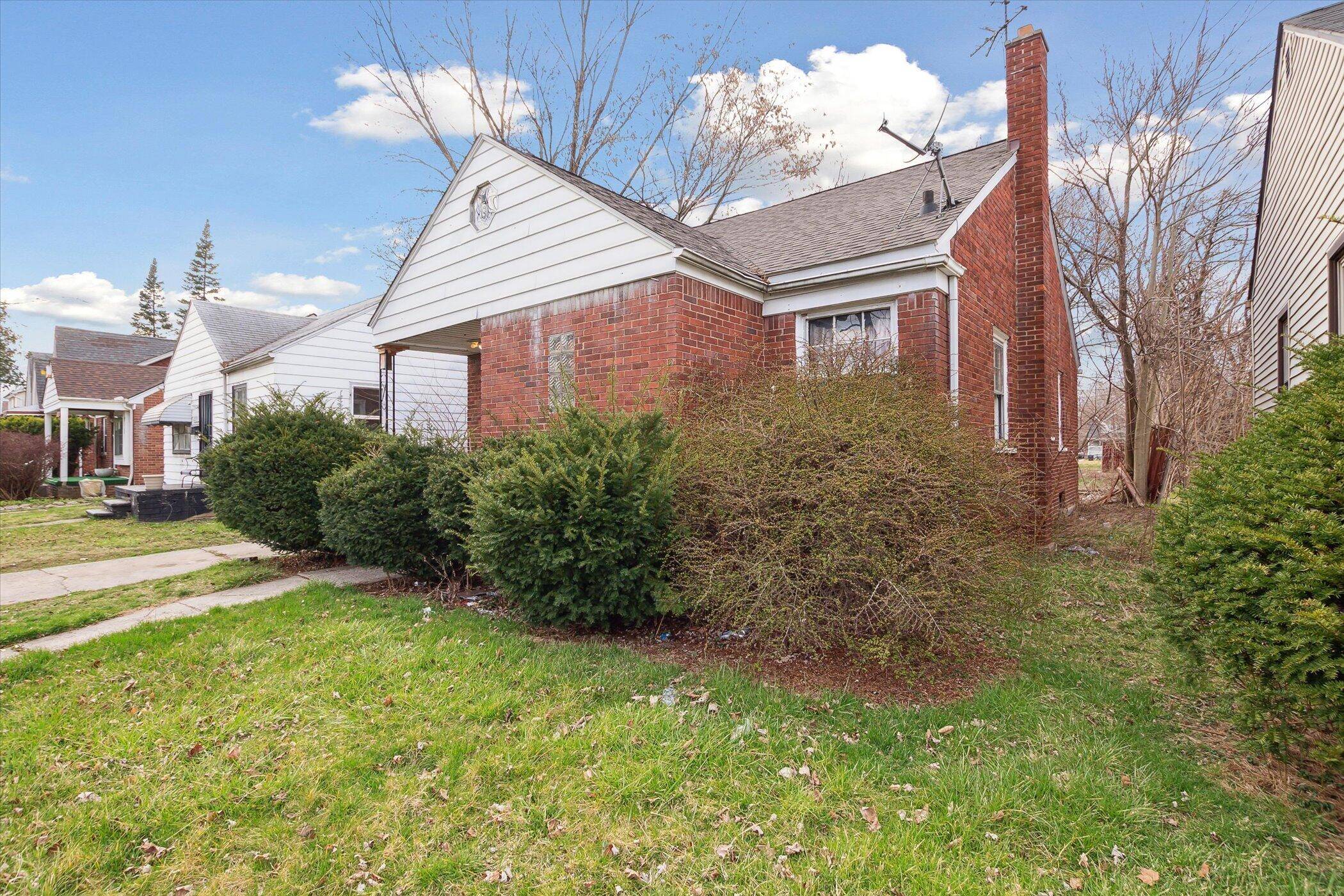 Detroit, MI 48213,12321 Elmdale Street