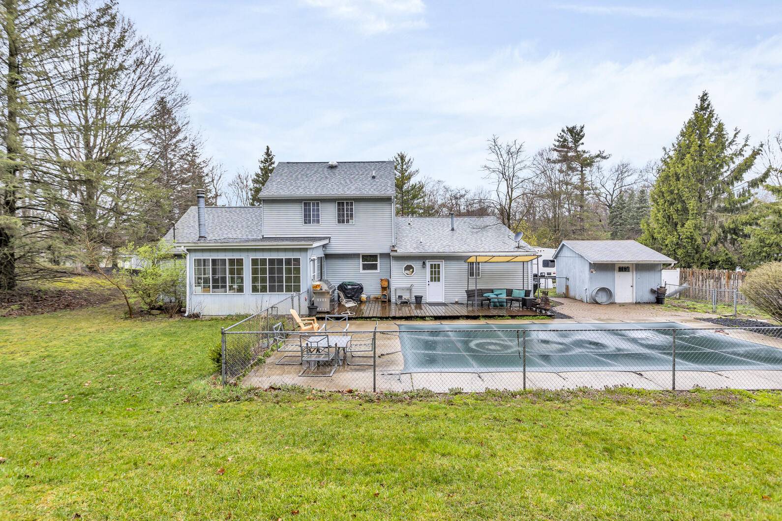 Clarklake, MI 49234,155 Penny Lane