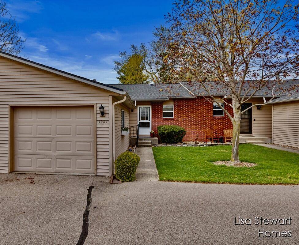 Kentwood, MI 49512,3247 Piccadilly SE Circle