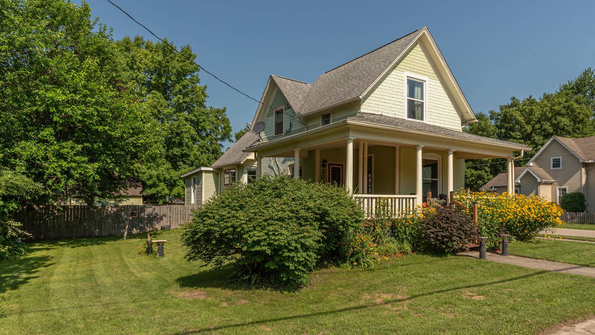 Stockbridge, MI 49285,302 S Clinton Street