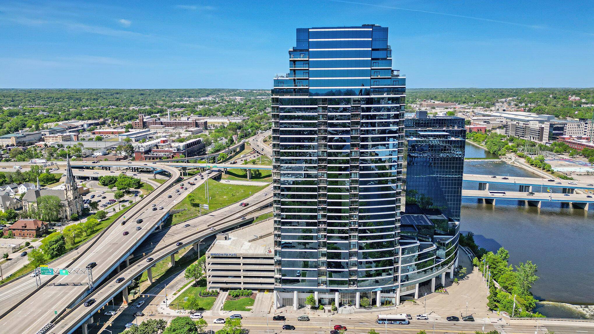 Grand Rapids, MI 49504,335 Bridge NW Street #2301