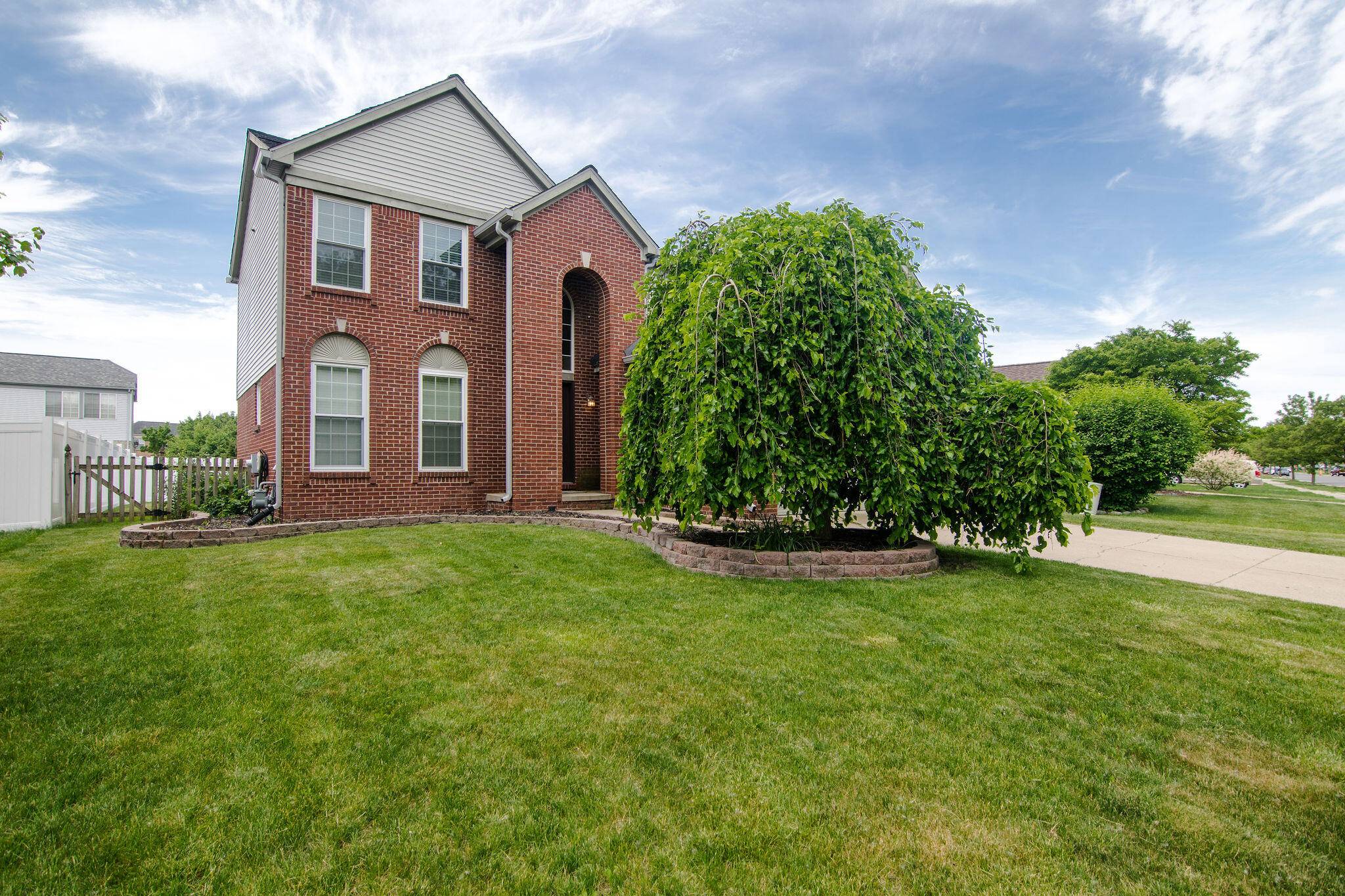 Ypsilanti, MI 48197,8838 Trillium Drive