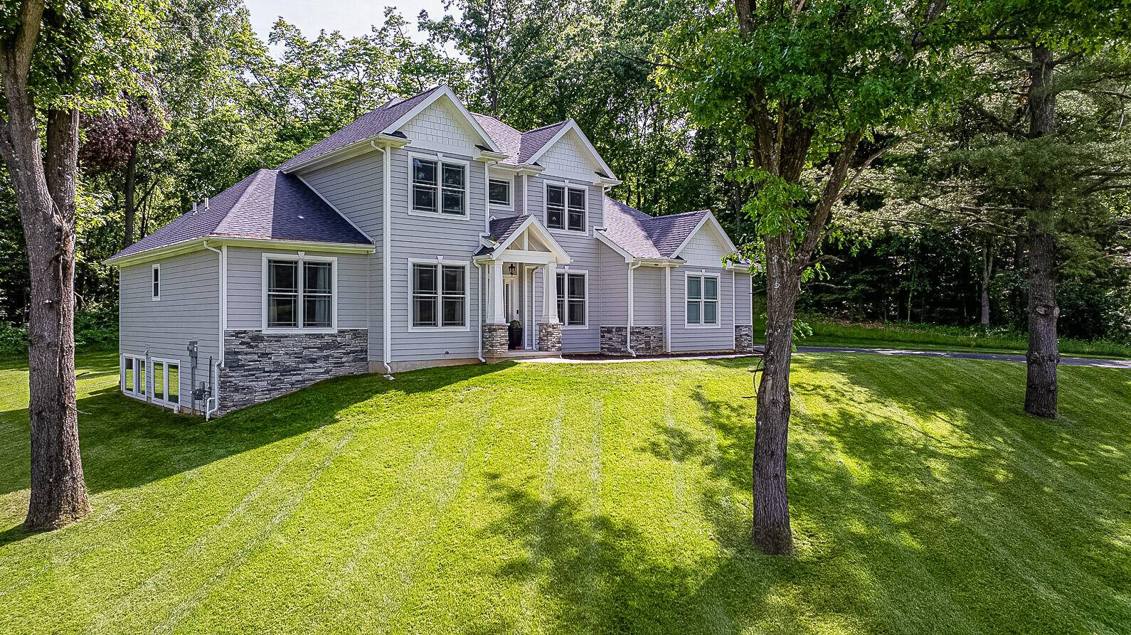 Manchester, MI 48158,665 Wald Strasse Street