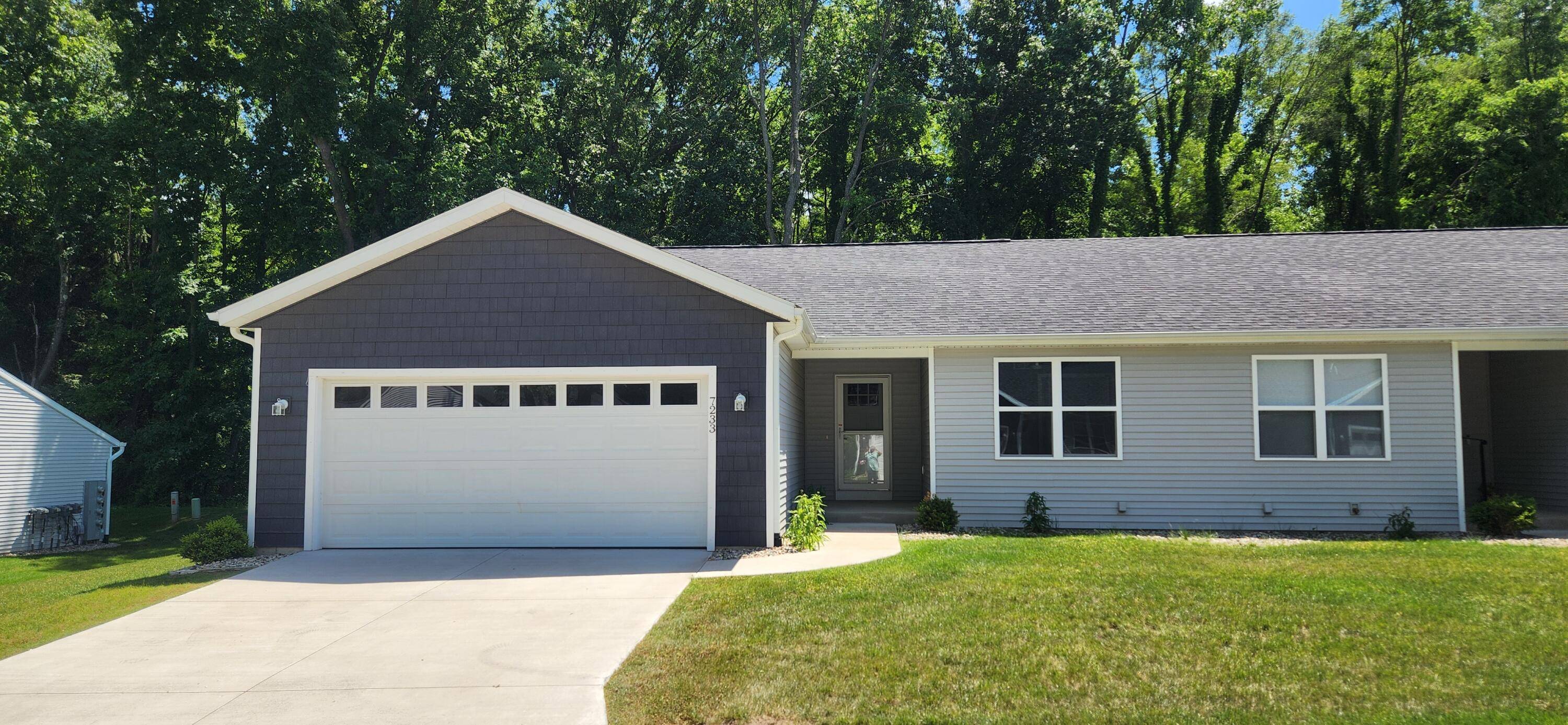 Kalamazoo, MI 49009,7233 Glendora Lane