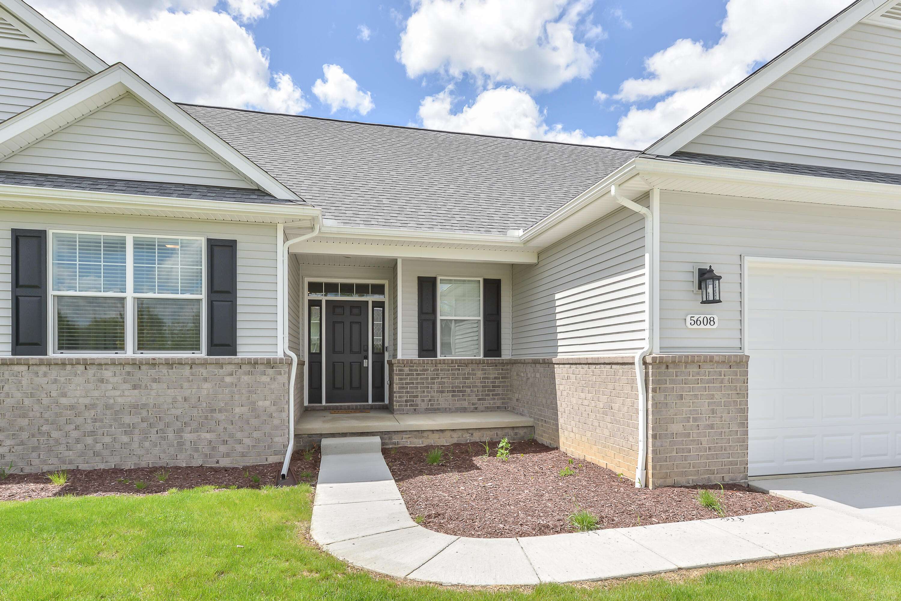 Whitmore Lake, MI 48189,5608 Point Pelee Court