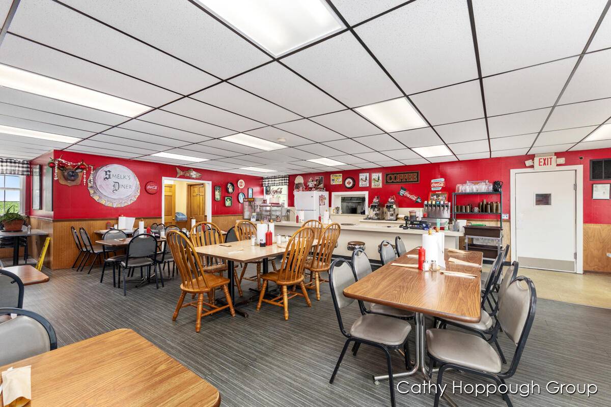 Freeport, MI 49325,112 N State Street