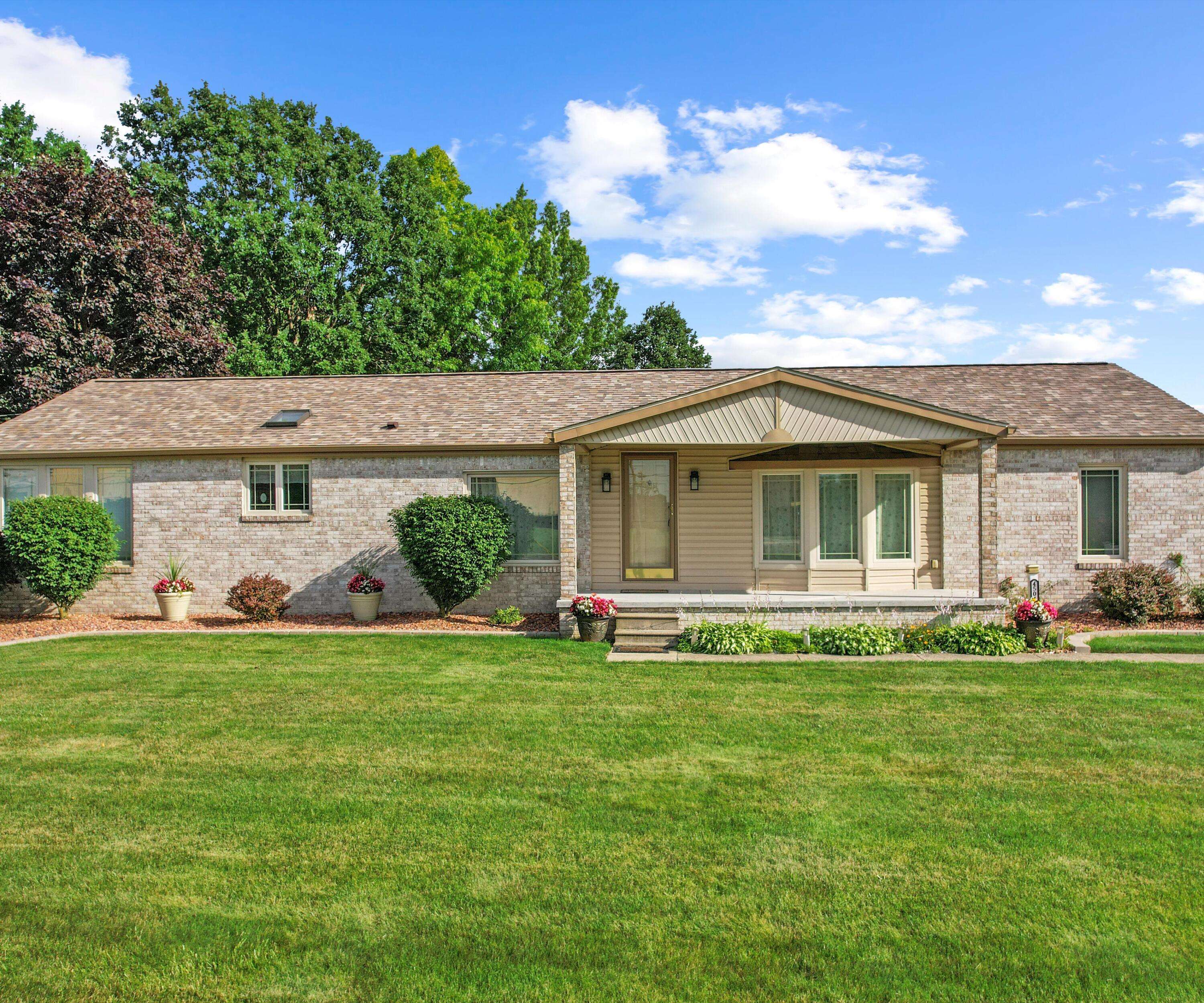 Van Buren Twp, MI 48111,45043 Van Born Road