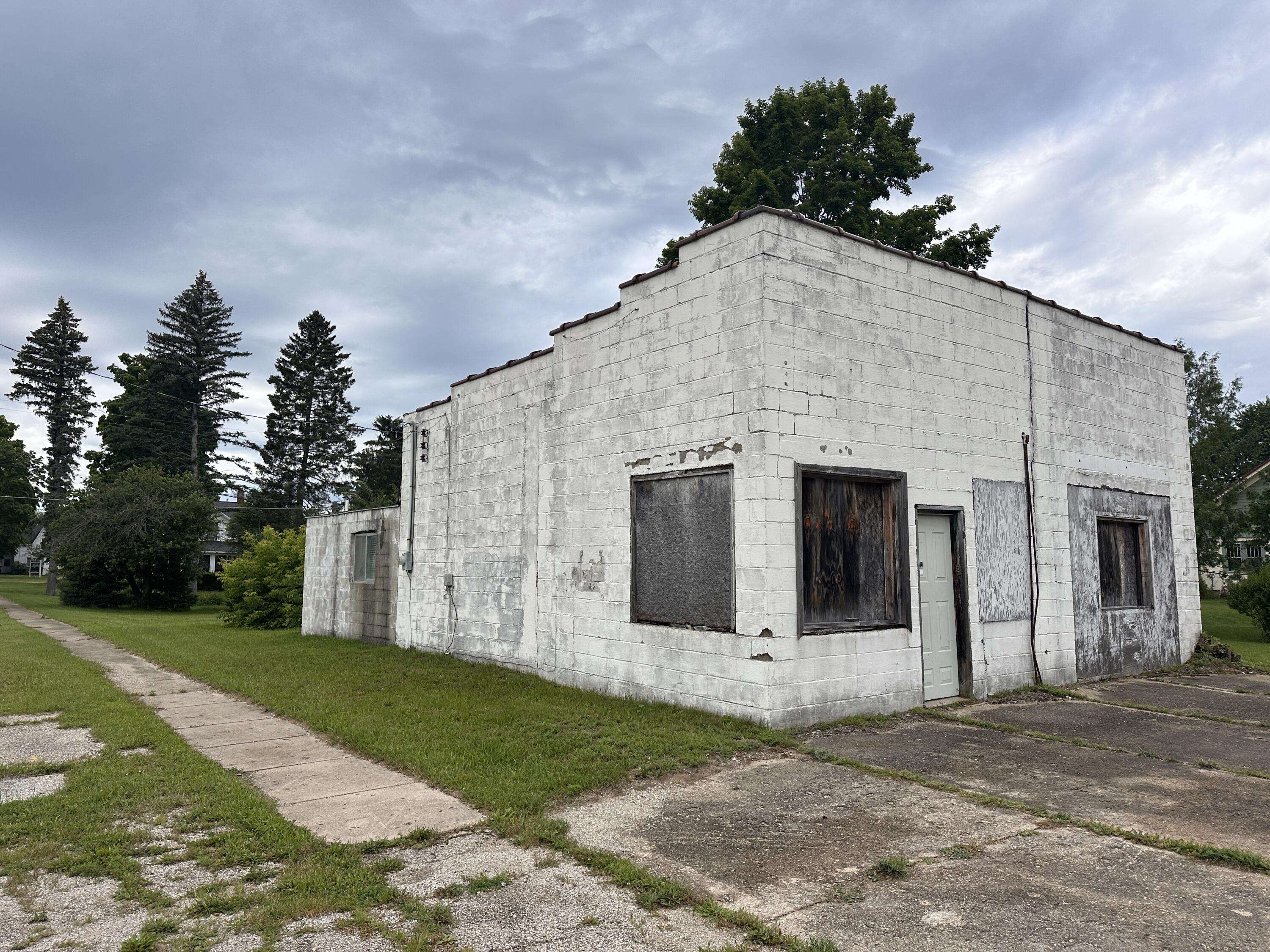 Hersey, MI 49639,101 N Main Street