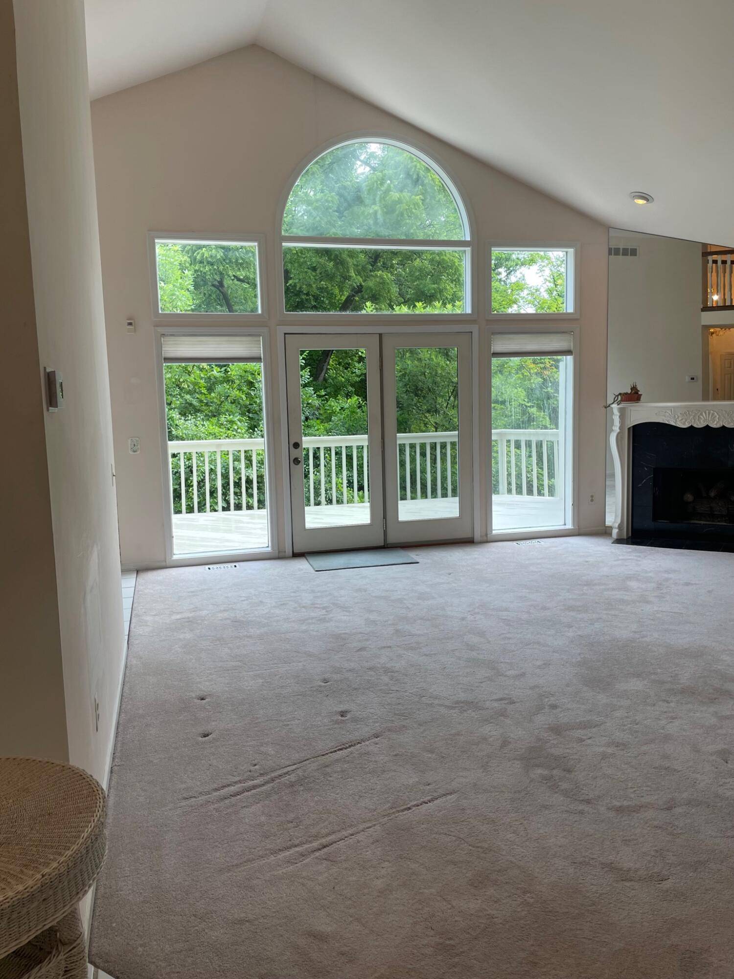 Northville, MI 48168,305 Saint Lawrence Boulevard #51