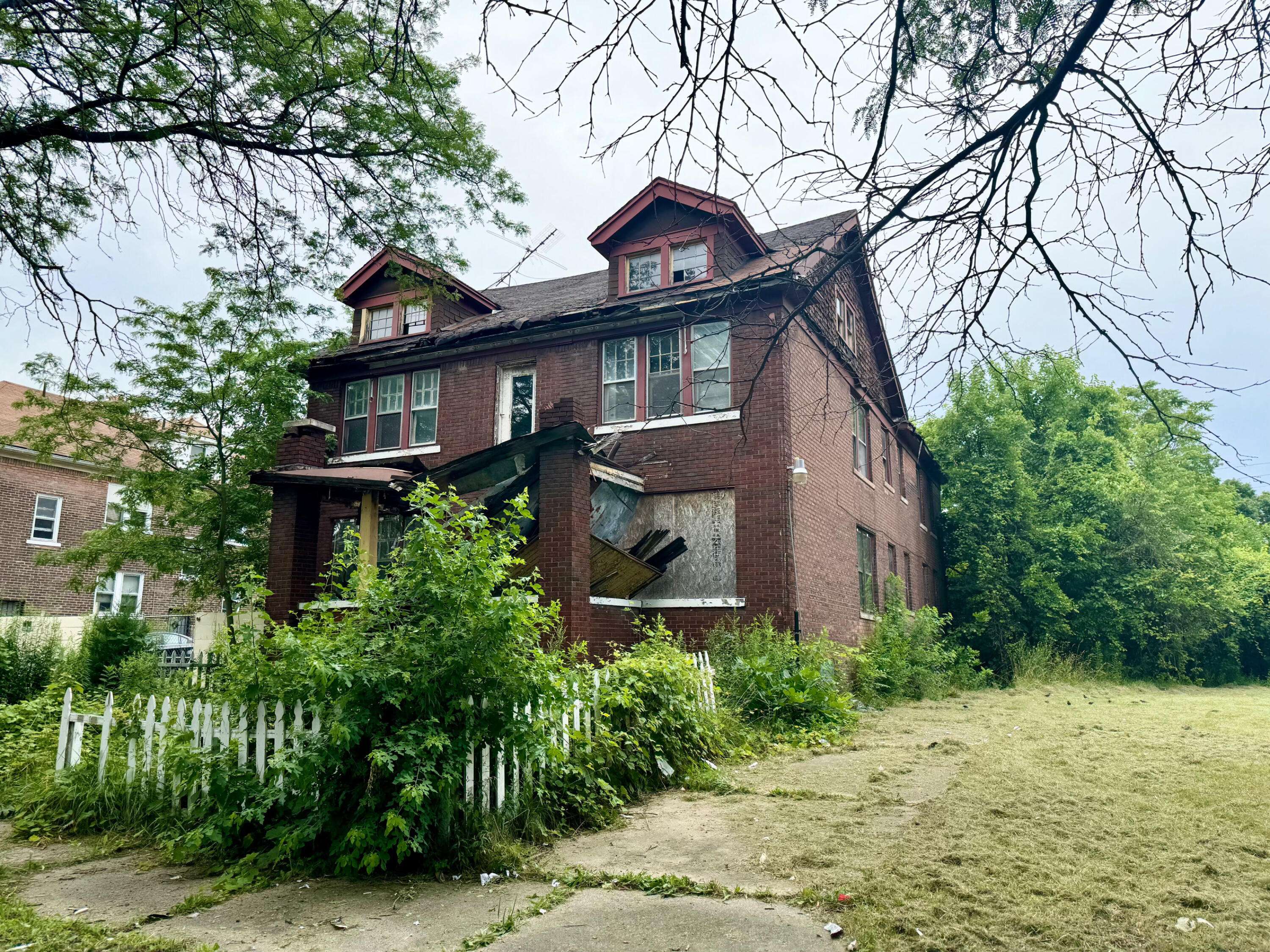 Detroit, MI 48238,2302 W Grand Street