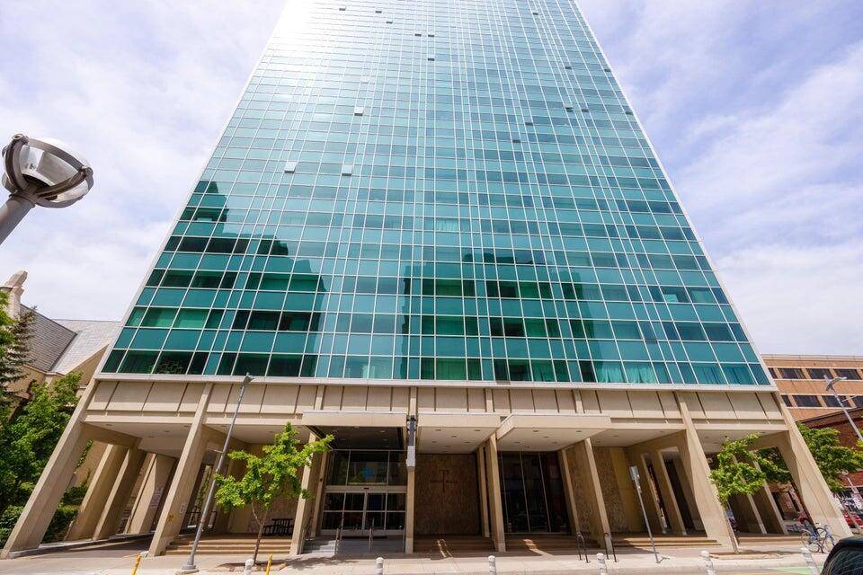 Ann Arbor, MI 48104,555 E William Street #3F