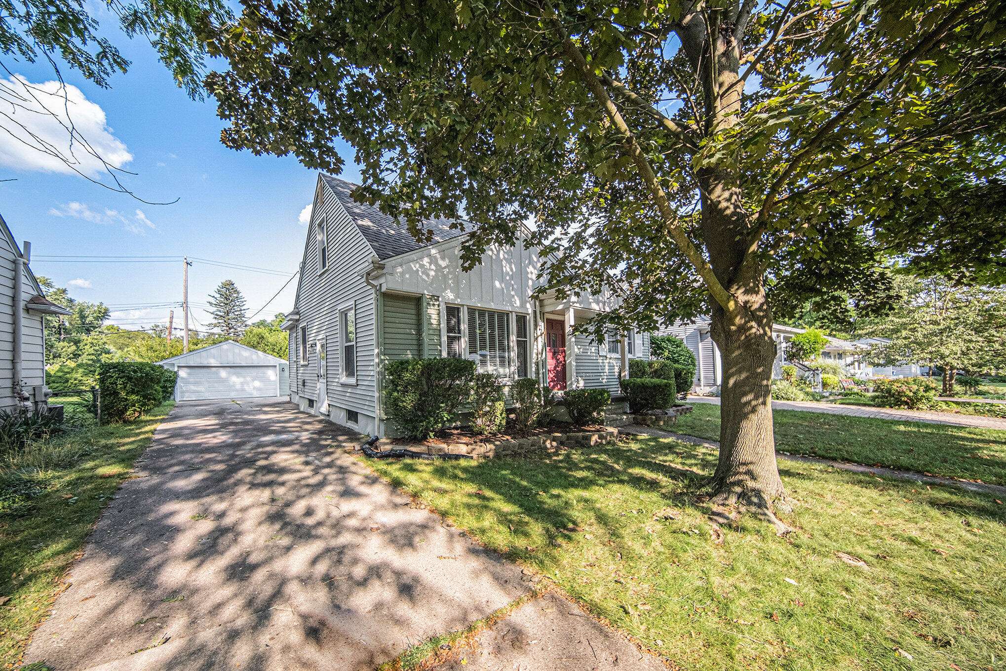 Ann Arbor, MI 48103,908 Bruce Street