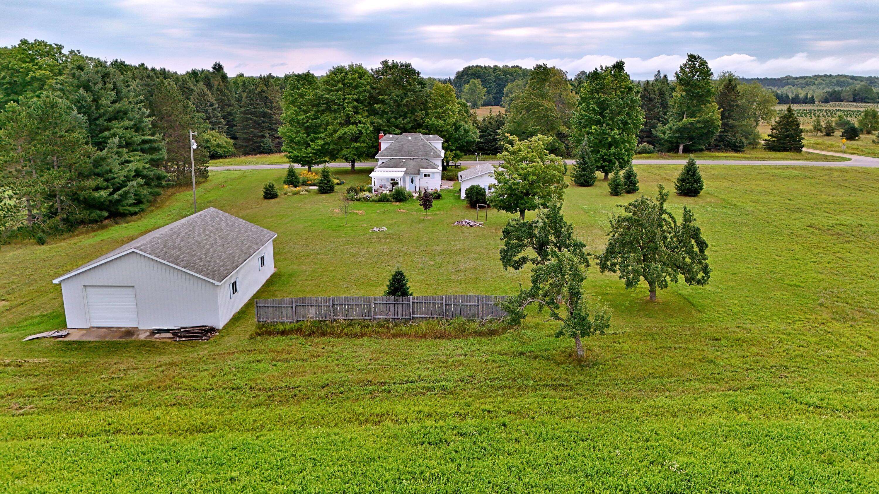 Copemish, MI 49625,15160 Harlan Road Road