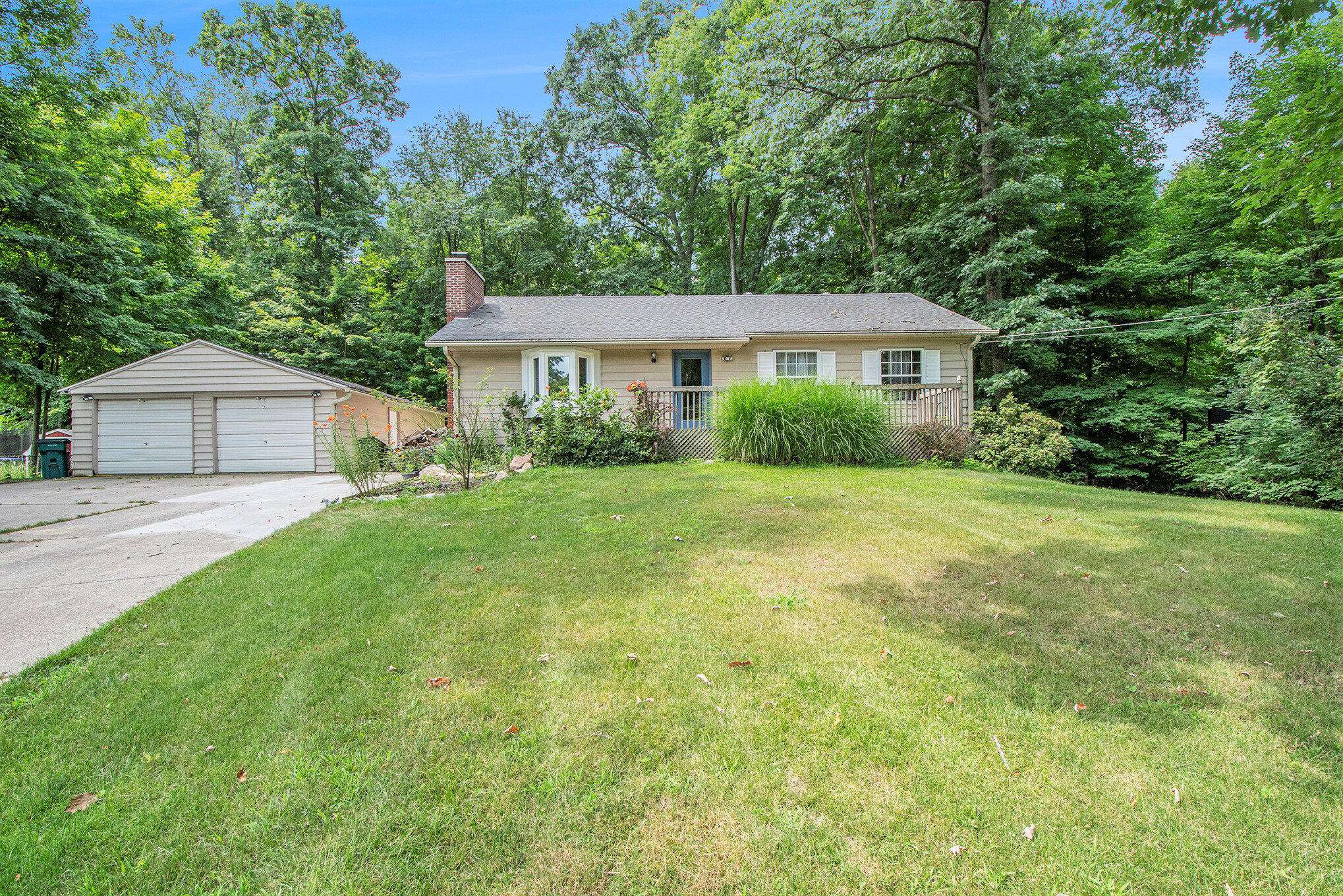 Alto, MI 49302,6505 Thornapple River SE Drive