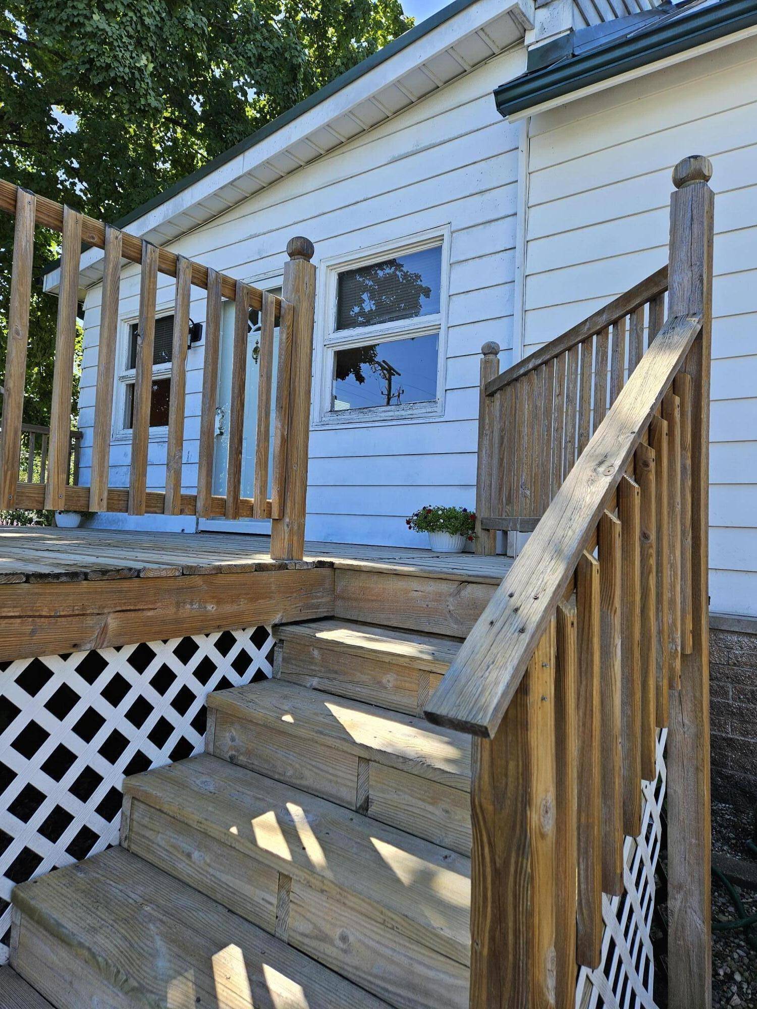 Three Oaks, MI 49128,6513 Kruger Road