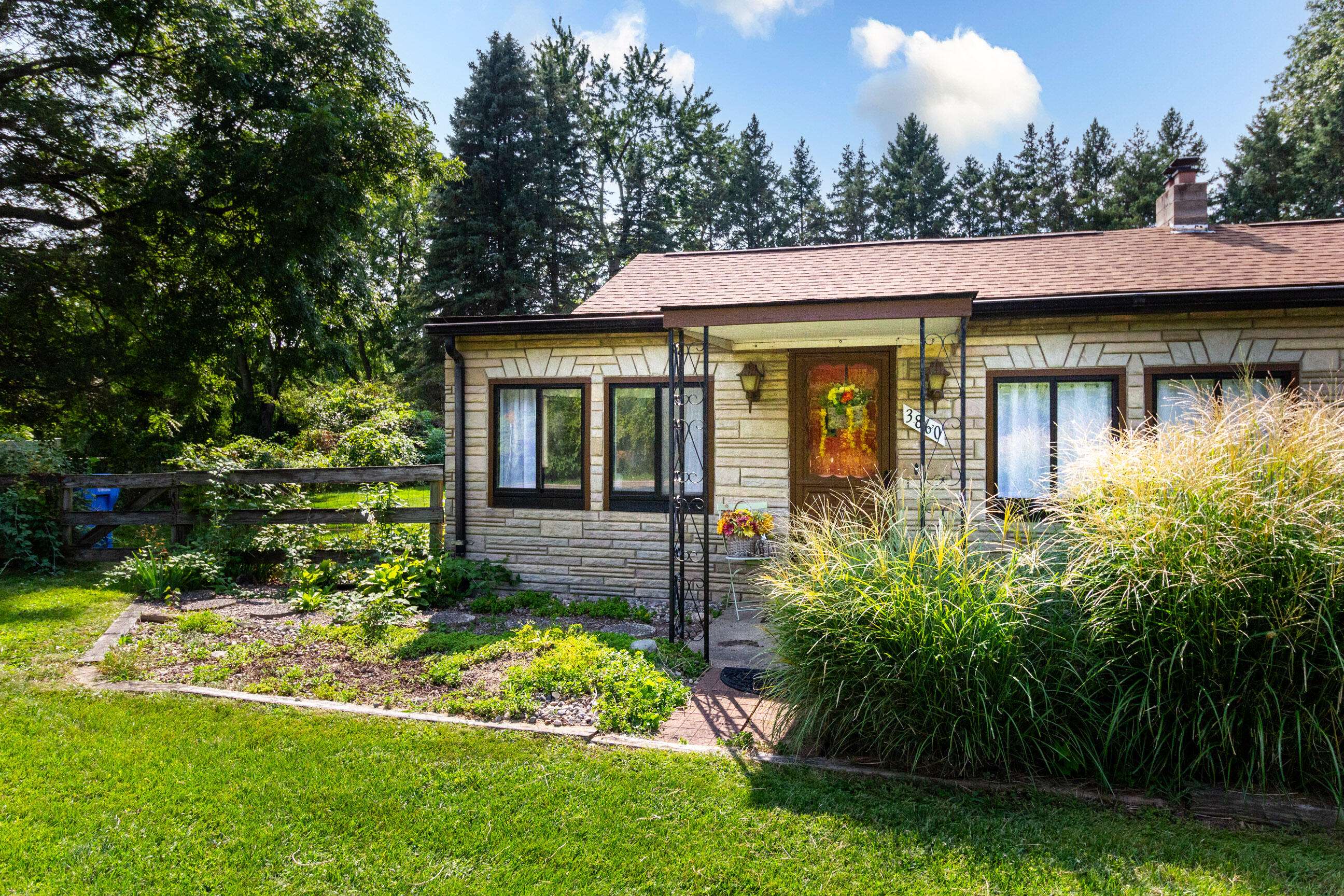 Howell, MI 48843,3860 S Latson Road