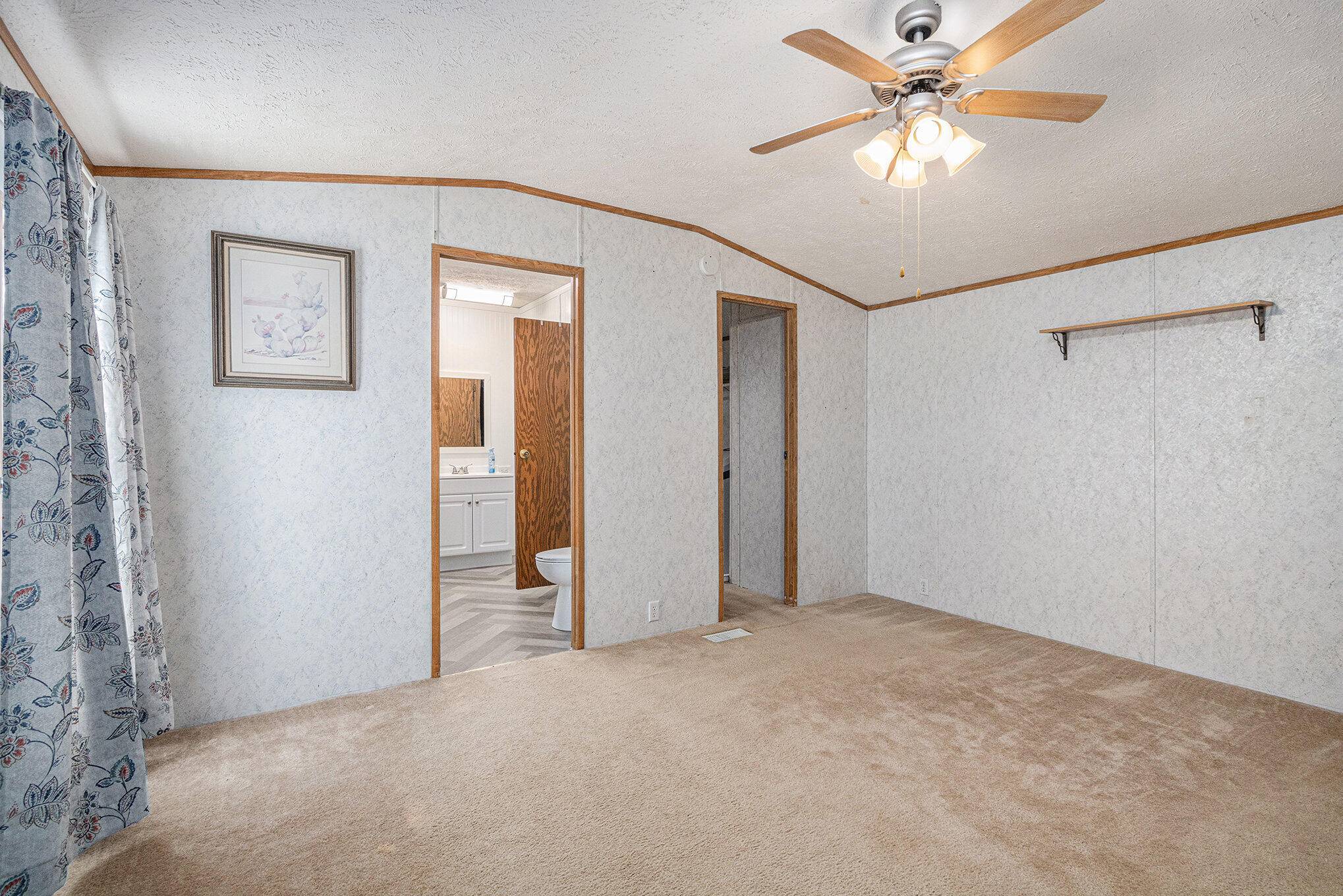 Edwardsburg, MI 49112,69205 Garver Lake Road #96