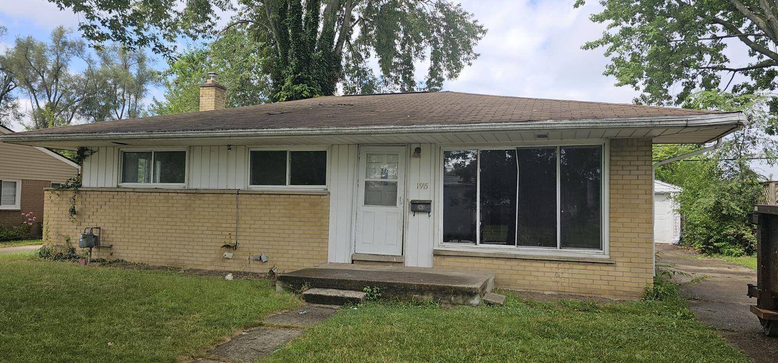 Ypsilanti, MI 48198,1915 Eileen Street