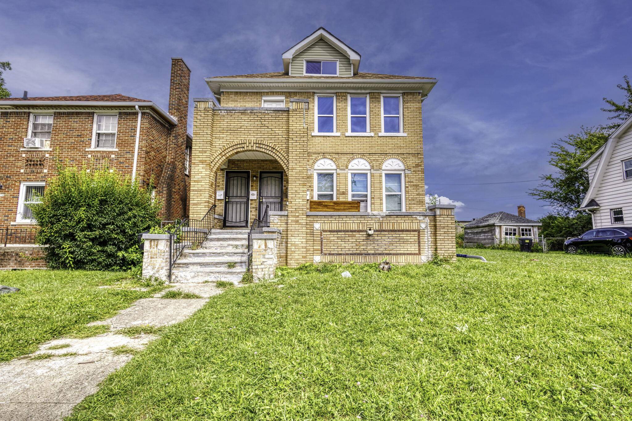 Detroit, MI 48238,2952 Waverly Street #2E