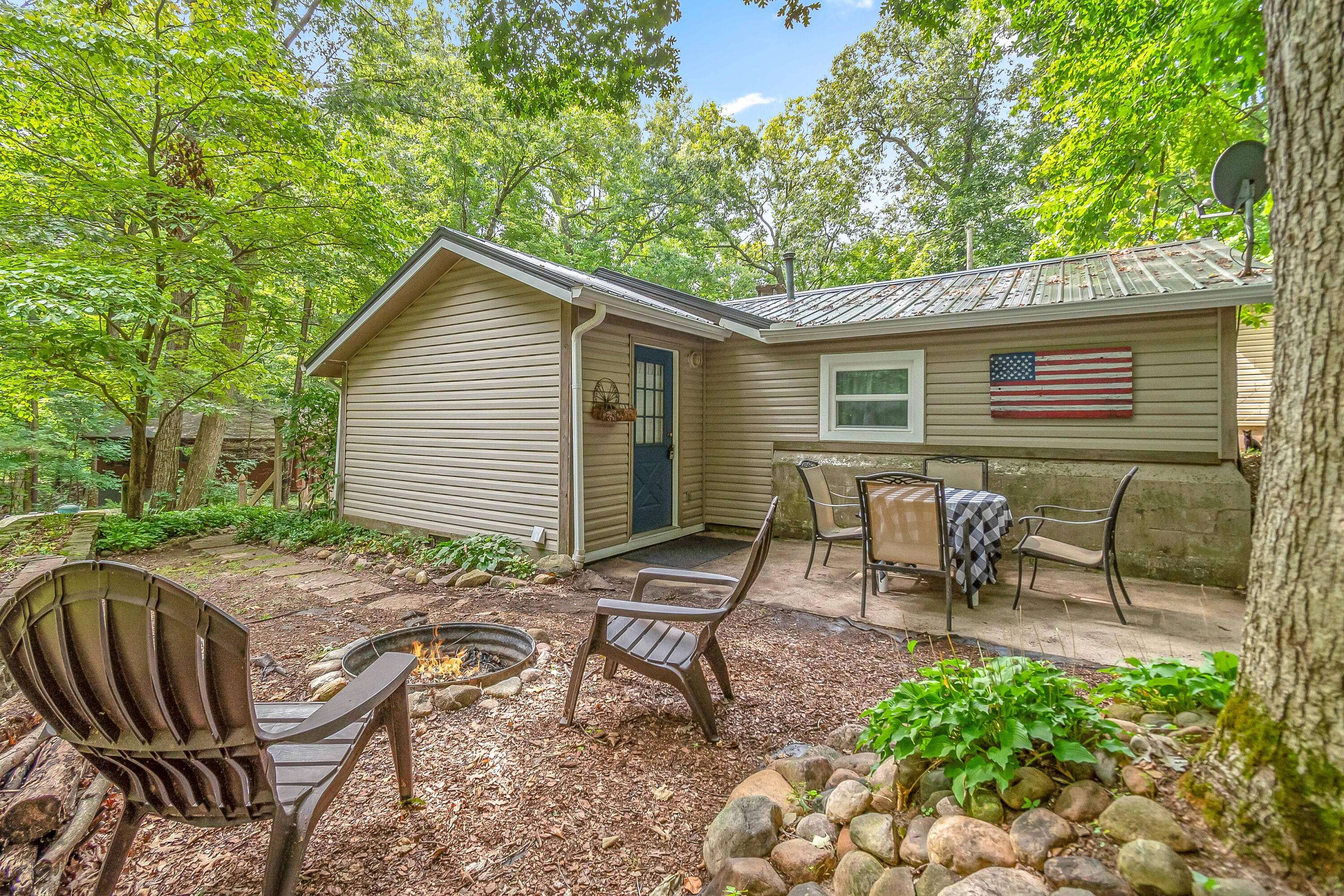 Hillsdale, MI 49242,3558 Majestic Court