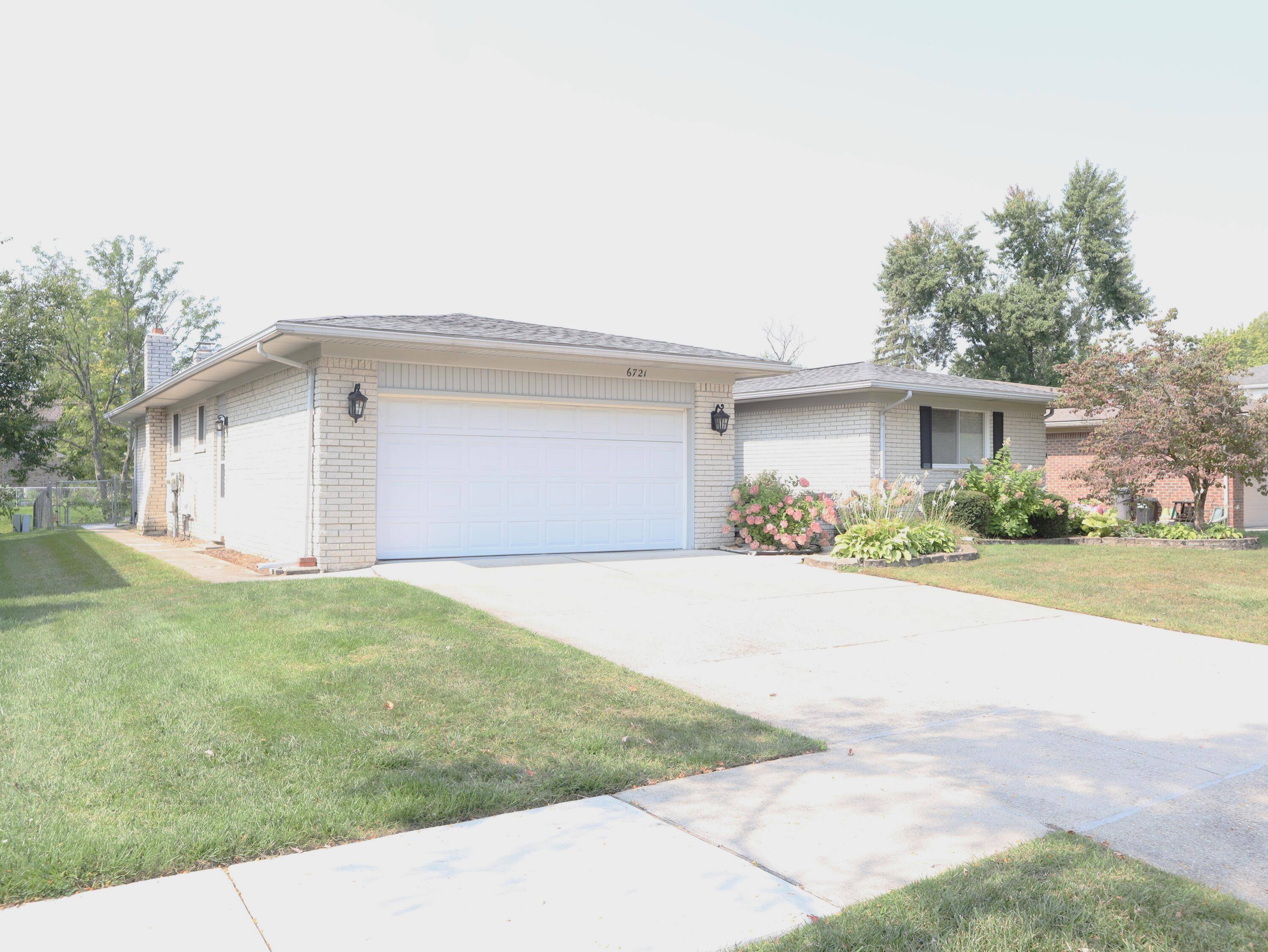 Canton, MI 48187,6721 Chadwick Drive