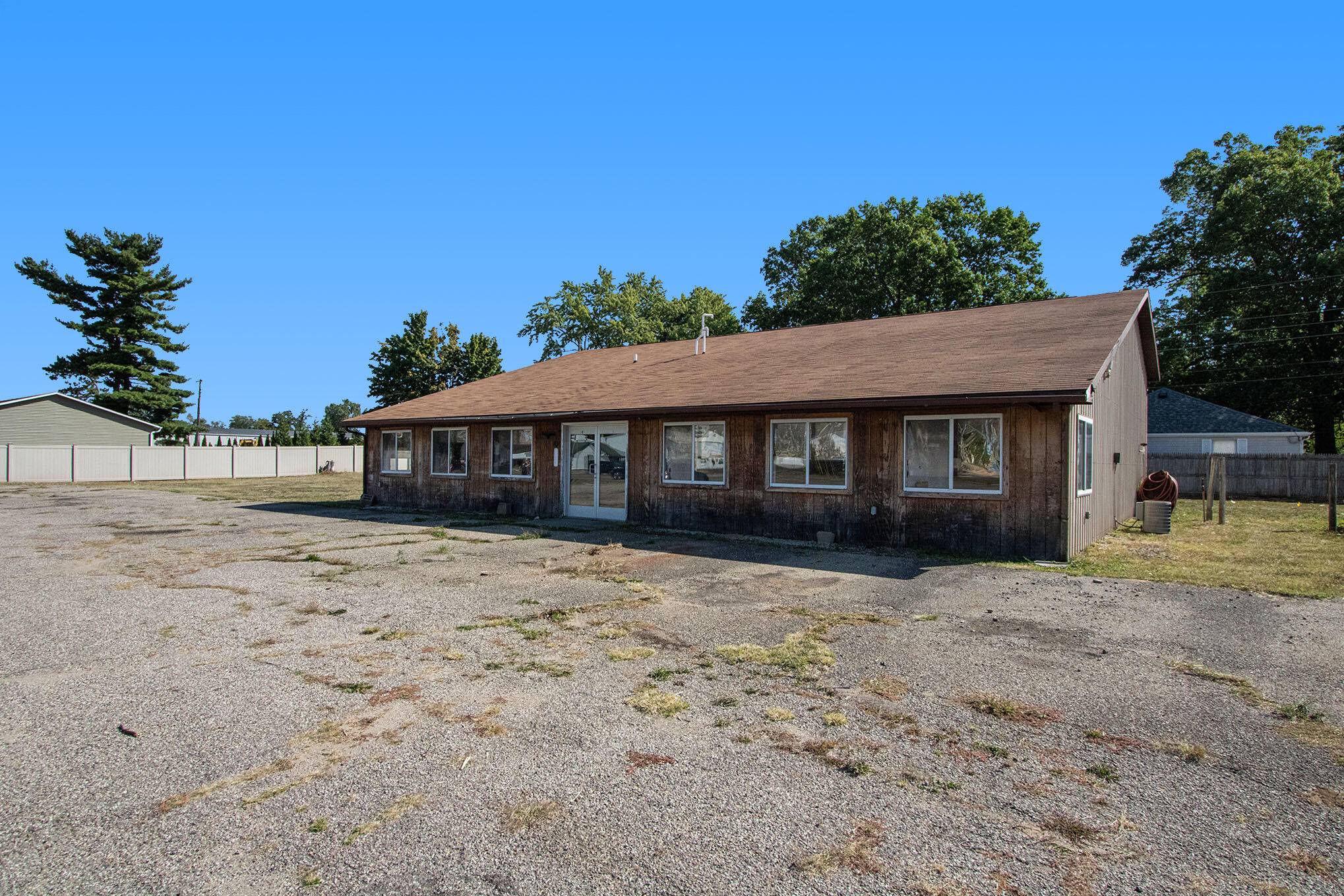 Niles, MI 49120,2229 S 11th Street