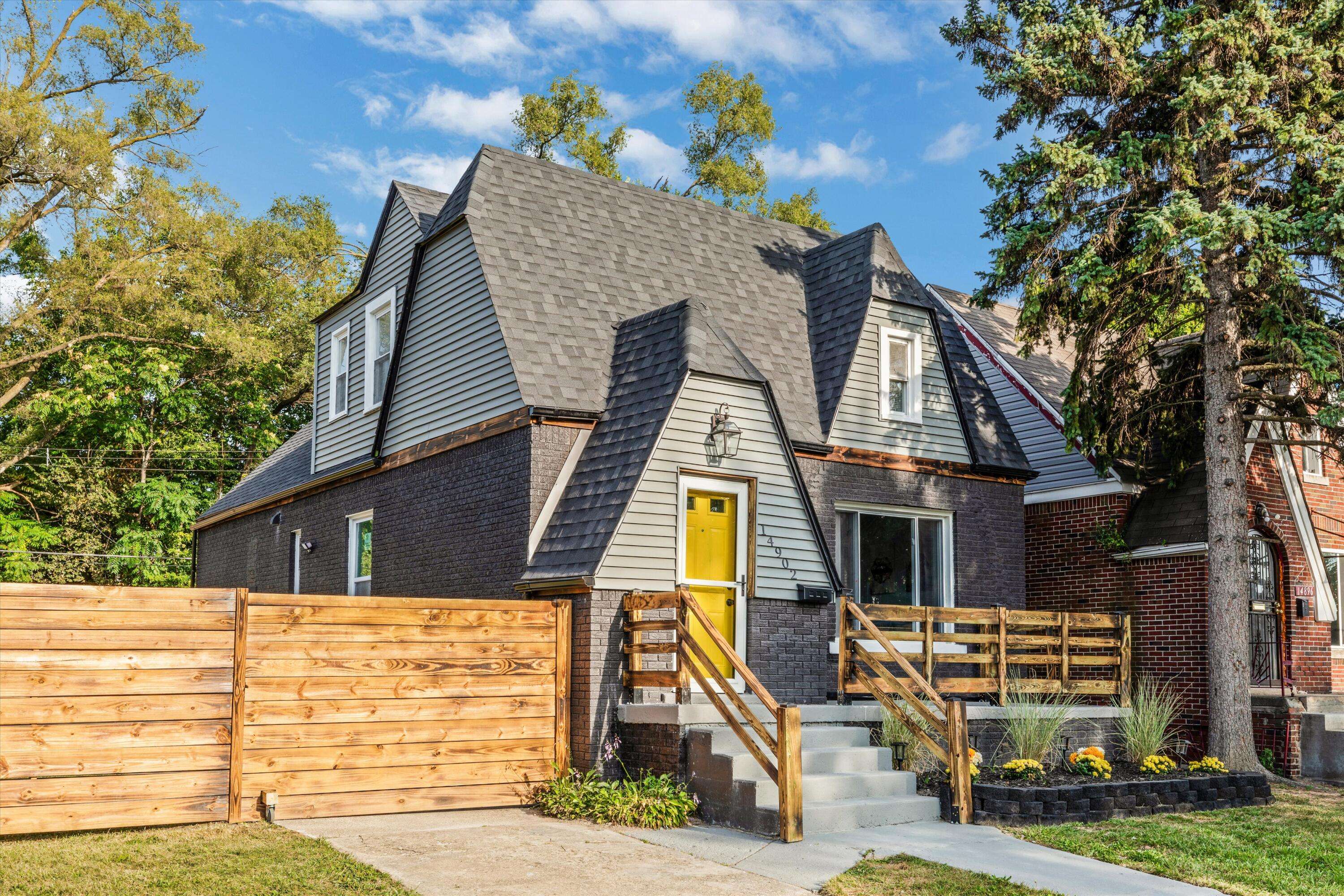 Detroit, MI 48238,14902 Pinehurst Street