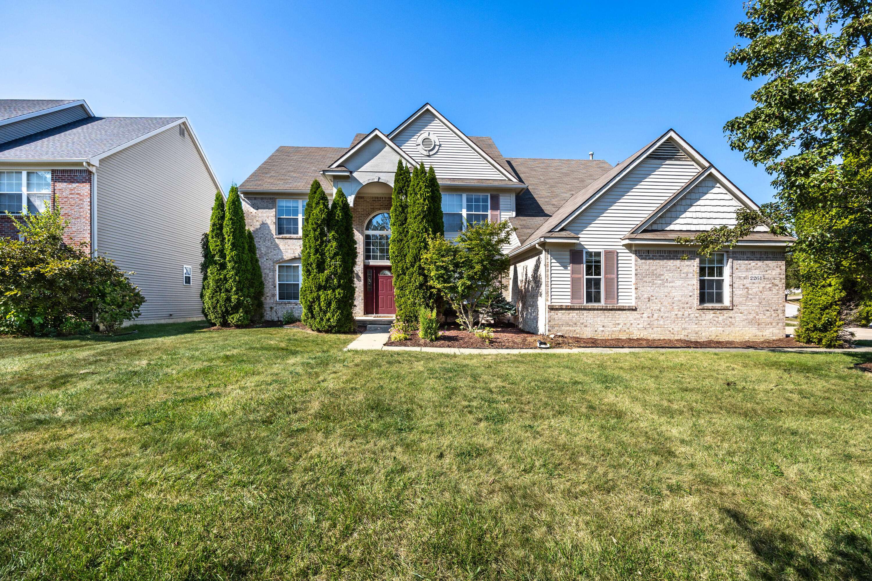 Ann Arbor, MI 48105,2261 Indian Creek Circle