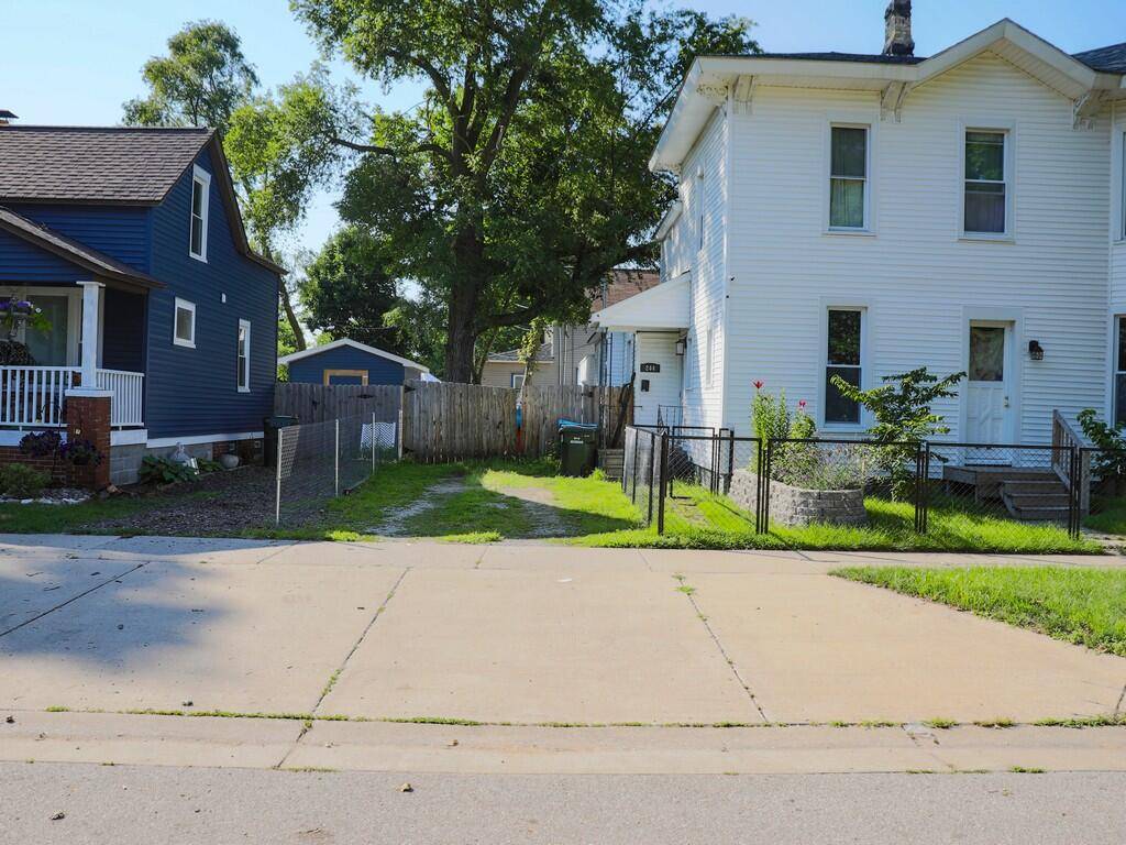 Muskegon, MI 49441,244 Merrill Avenue