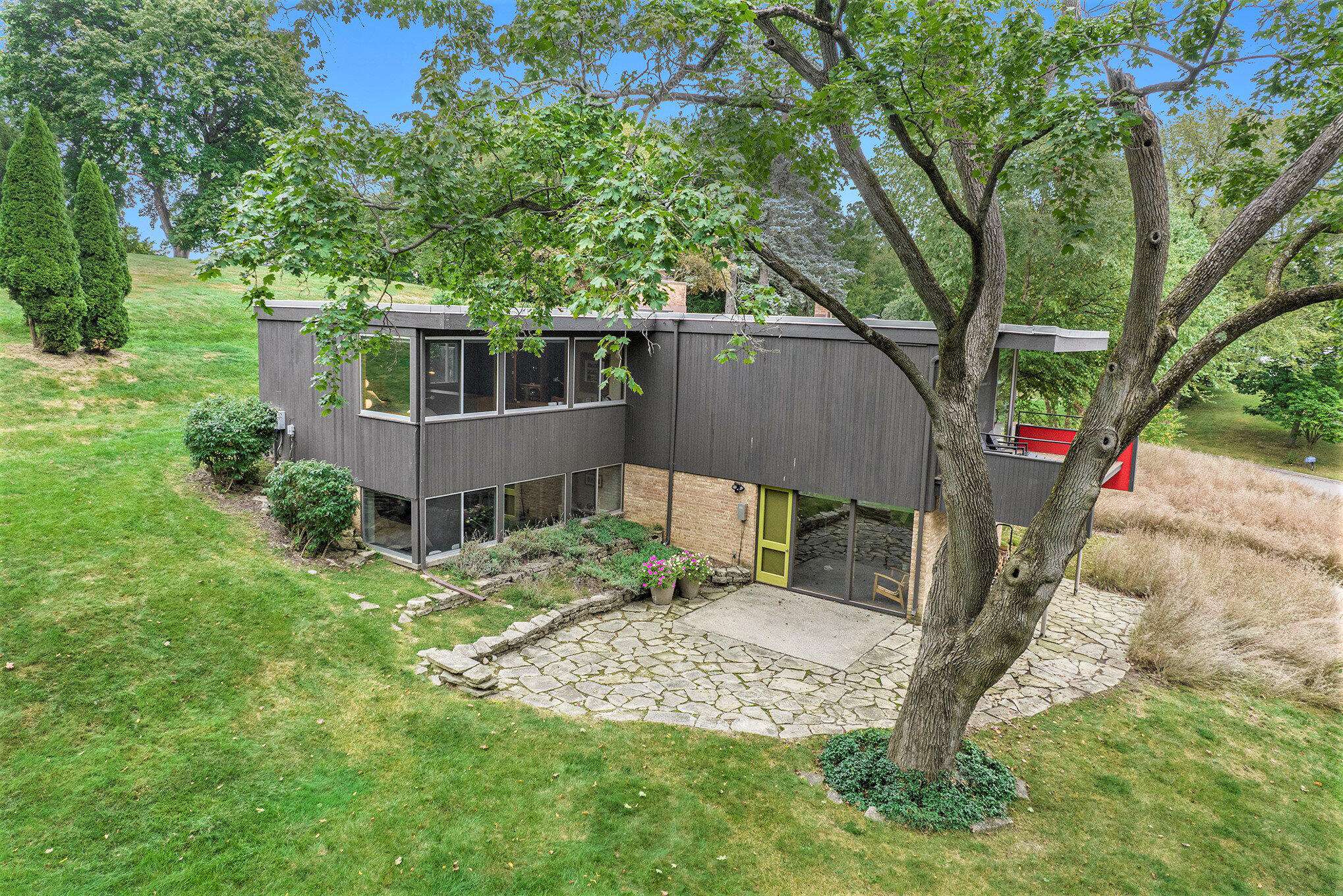 Ann Arbor, MI 48104,830 Avon Road